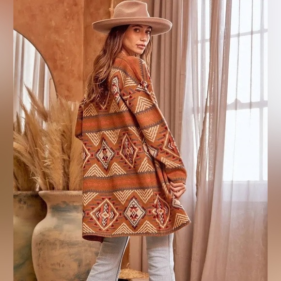 NWT SAVANNA JANE Long Cardigan Sweater Size Small Oversize Aztec Print - Picture 3 of 11